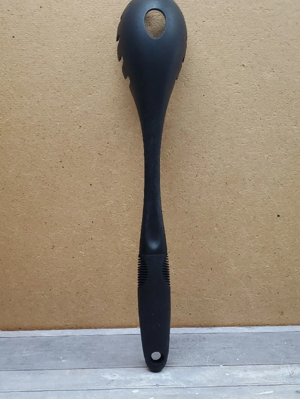 OXO Good Grips Spaghetti Server, Nylon and Silicone, Black 14 Inches